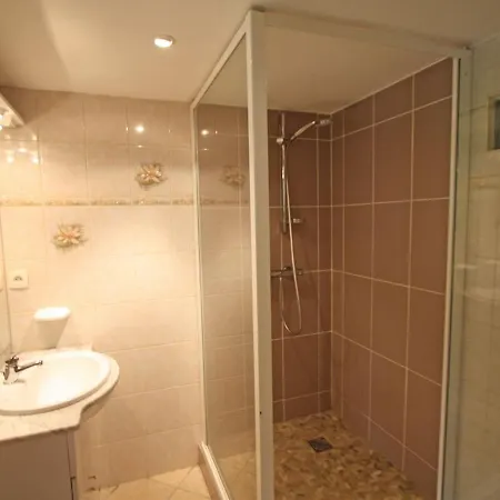Authentique Avec Terrasse Couverte, 16 Km De Gerardmer, 4 Chambres, Equipement Bebe, Wi-fi Inclus - Fr-1-589-231 * Aumontzey