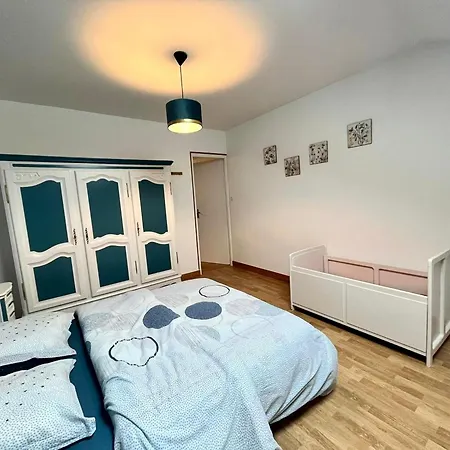 Authentique Avec Terrasse Couverte, 16 Km De Gerardmer, 4 Chambres, Equipement Bebe, Wi-fi Inclus - Fr-1-589-231 Aumontzey