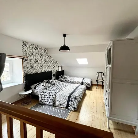 Authentique Avec Terrasse Couverte, 16 Km De Gerardmer, 4 Chambres, Equipement Bebe, Wi-fi Inclus - Fr-1-589-231