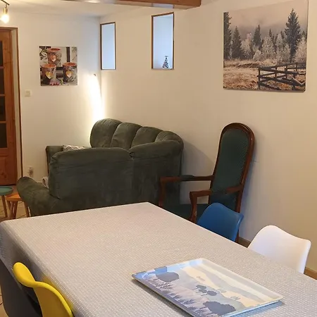 Authentique Avec Terrasse Couverte, 16 Km De Gerardmer, 4 Chambres, Equipement Bebe, Wi-fi Inclus - Fr-1-589-231 Σπίτι διακοπών