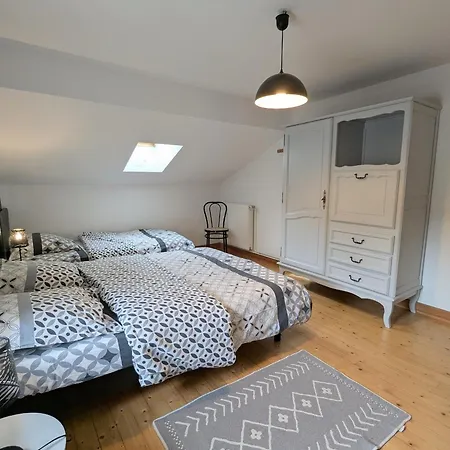 Authentique Avec Terrasse Couverte, 16 Km De Gerardmer, 4 Chambres, Equipement Bebe, Wi-fi Inclus - Fr-1-589-231 Aumontzey