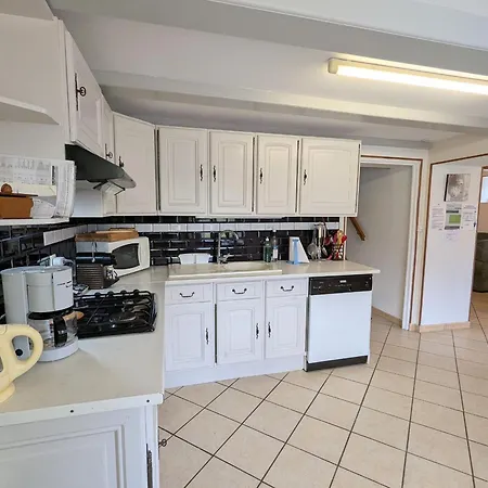 Authentique Avec Terrasse Couverte, 16 Km De Gerardmer, 4 Chambres, Equipement Bebe, Wi-fi Inclus - Fr-1-589-231 * Aumontzey