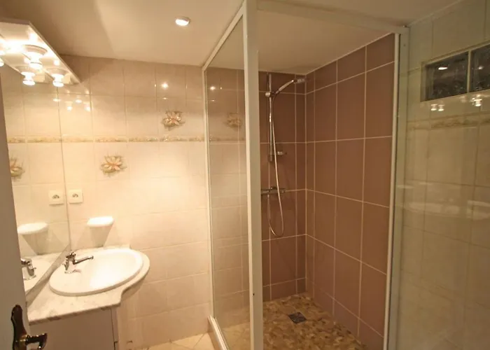 Authentique Avec Terrasse Couverte, 16 Km De Gerardmer, 4 Chambres, Equipement Bebe, Wi-fi Inclus - Fr-1-589-231 * Aumontzey