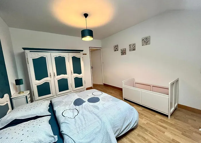 Authentique Avec Terrasse Couverte, 16 Km De Gerardmer, 4 Chambres, Equipement Bebe, Wi-fi Inclus - Fr-1-589-231 Aumontzey