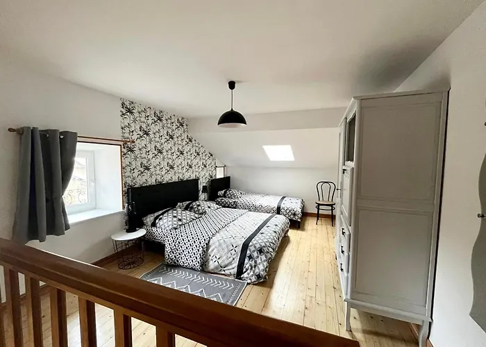 Authentique Avec Terrasse Couverte, 16 Km De Gerardmer, 4 Chambres, Equipement Bebe, Wi-fi Inclus - Fr-1-589-231