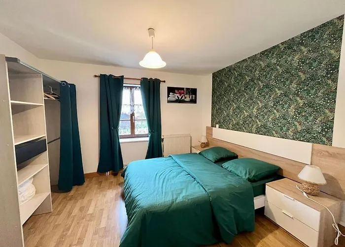 Prázdninový dům Authentique Avec Terrasse Couverte, 16 Km De Gerardmer, 4 Chambres, Equipement Bebe, Wi-fi Inclus - Fr-1-589-231