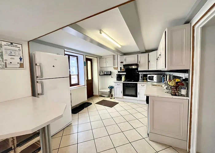 Authentique Avec Terrasse Couverte, 16 Km De Gerardmer, 4 Chambres, Equipement Bebe, Wi-fi Inclus - Fr-1-589-231 *